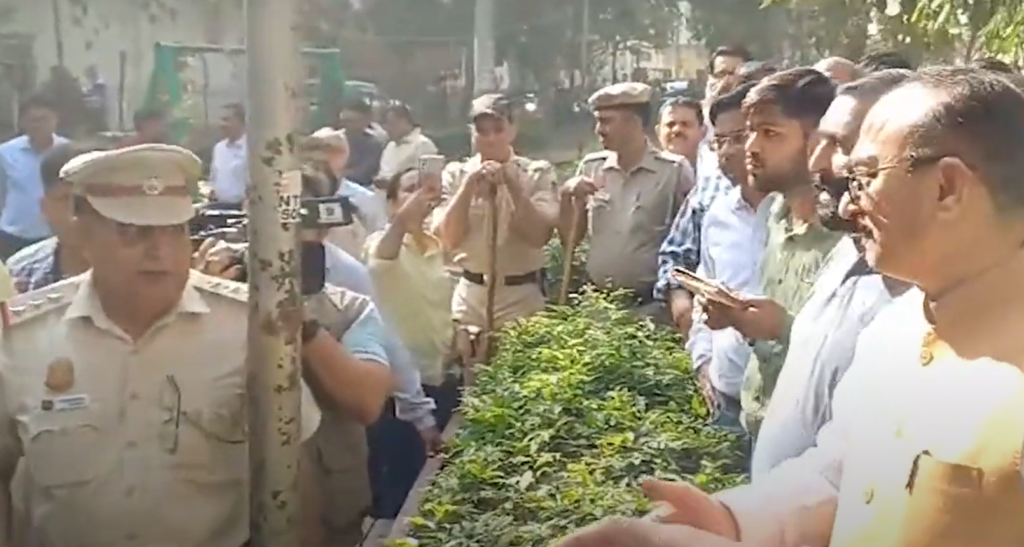 Minister Sood directed the SHO of Bindapur Police Station to increase vigilance and, if necessary, use force to remove and possibly detain such elements.