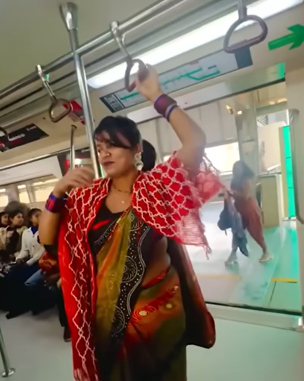 Viral video exposes the truth: Reel culture flouting rules in Delhi Metro