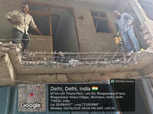 दिल्ली में एमसीडी के प्रवर्तन अभियान के दौरान ध्वस्तीकरण कार्य