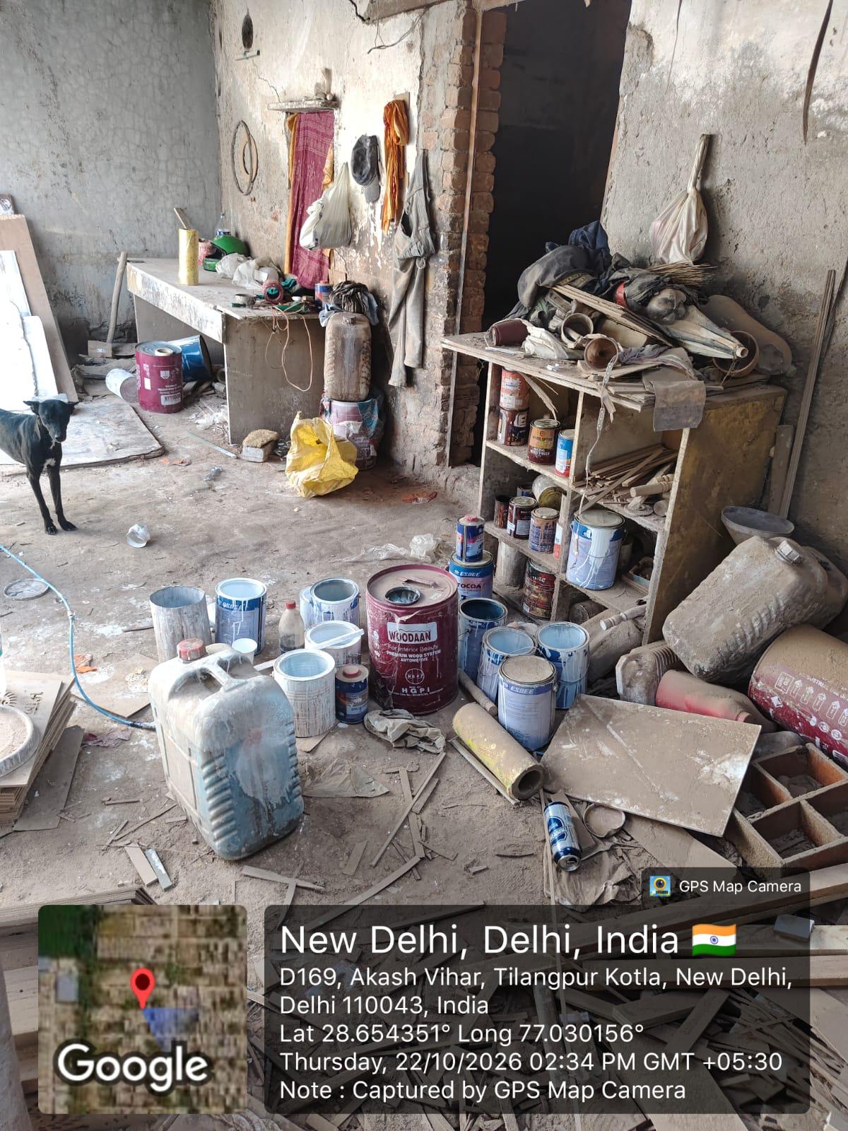 पश्चिमी दिल्ली में प्रदूषण फैलाने वाली तीन इकाइयां सील; बिजली कनेक्शन काटे, मीटर जब्त MCD प्रदूषण अभियान में जांचे गए परिसर के भीतर सामग्री